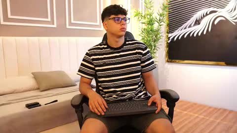 ethan_occonor online show from 12.20.25