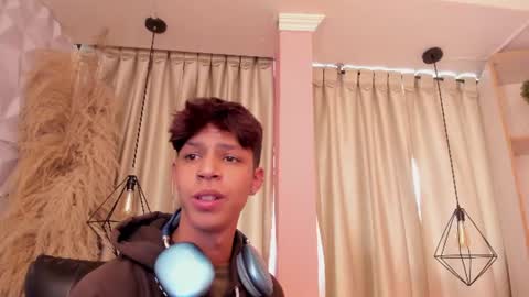 Snapshot of ethan_qop chatting on 07.28.26 Ethan online show from 07.28.26