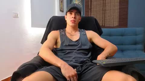 Snapshot of ethangreey1 chatting on 04.25.26 ethangreey1 online show from 04.25.26