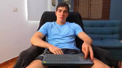Snapshot of ethangreey1 chatting on 05.04.26 ethangreey1 online show from 05.04.26