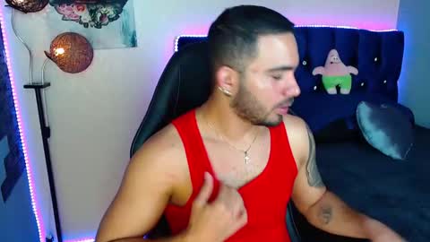 Snapshot of ethanhairy chatting on 05.16.26 Ethan online show from 05.16.26