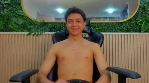 ethanlowell online show from 01.11.26