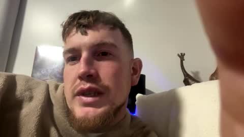 Snapshot of etphonehome369 chatting on 12.02.25 etphonehome369 online show from 12.02.25