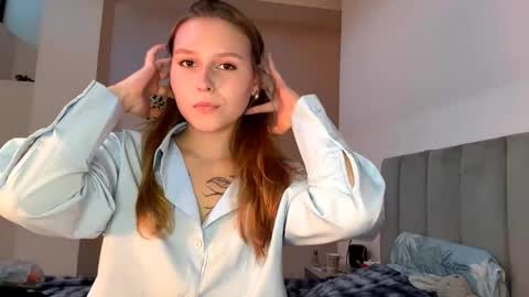 Snapshot of eugenierickel chatting on 06.07.26 Alice online show from 06.07.26