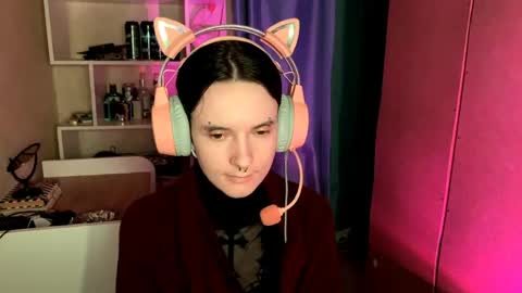 Snapshot of eunabiddlecome chatting on 05.31.26 Kate online show from 05.31.26