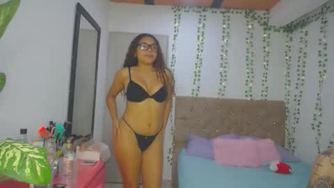 Snapshot of eva_adan19 chatting on 03.18.26 eva_adan19 online show from 03.18.26