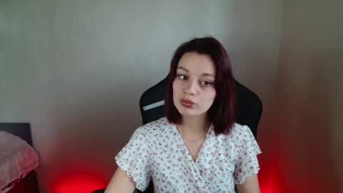 Snapshot of eva_avea chatting on 02.09.26 Vanellope online show from 02.09.26