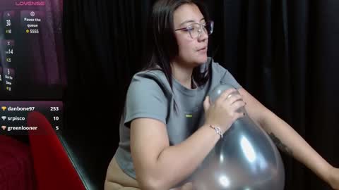 Snapshot of eva_camx chatting on 12.26.24 Eva online show from 12.26.24