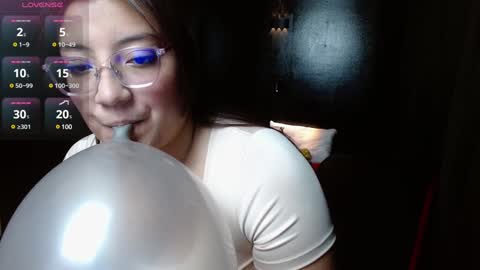 Snapshot of eva_camx chatting on 12.27.24 Eva online show from 12.27.24