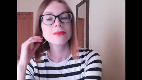 Snapshot of eva_cutesmile chatting on 05.07.26 Eva online show from 05.07.26