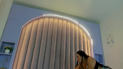 Snapshot of eva_daemon chatting on 02.10.25 EVA DAEMON  online show from 02.10.25