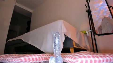 Eva Davis online show from 03.06.26