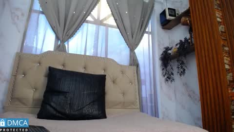 eva delight online show from 09.12.25