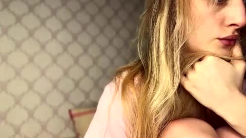 Evvie online show from 03.29.26