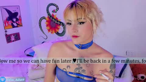 Snapshot of eva_hillss69 chatting on 10.04.25 Eva online show from 10.04.25
