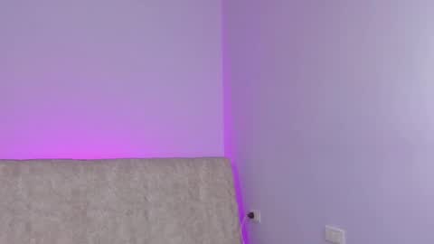 Snapshot of eva_hillss69 chatting on 11.16.25 Eva online show from 11.16.25