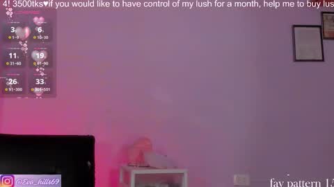 Snapshot of eva_hillss69 chatting on 11.29.25 Eva online show from 11.29.25