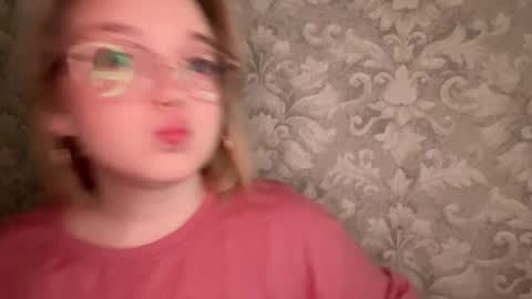 Snapshot of eva_kittenn chatting on 10.02.25 eva_kittenn online show from 10.02.25