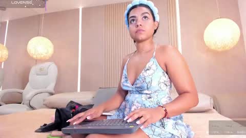 Snapshot of eva_lain chatting on 04.27.26 Eva online show from 04.27.26