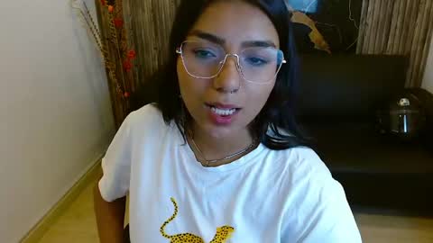 eva_luna86527 online show from 05.13.26