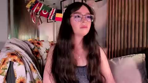 Snapshot of eva_macalliter chatting on 07.16.26 Angelinne online show from 07.16.26