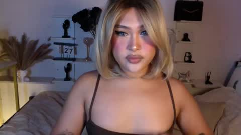 Snapshot of eva_mazikeen69 chatting on 04.26.26 Queen Eva Mazikeen online show from 04.26.26