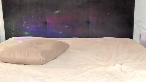 Snapshot of eva_merlin chatting on 09.19.25 Eva Merlin online show from 09.19.25