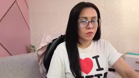 Snapshot of eva_mermaid chatting on 06.19.26 Eva online show from 06.19.26