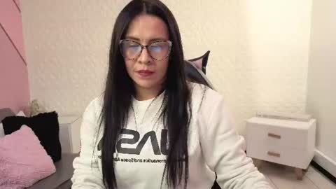 Snapshot of eva_mermaid chatting on 06.26.26 Eva online show from 06.26.26