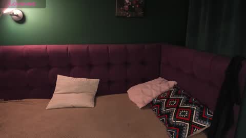 Snapshot of eva_moran chatting on 02.28.25 Eva 3 online show from 02.28.25
