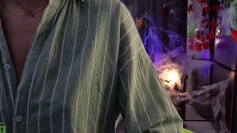 Eva online show from 10.27.25