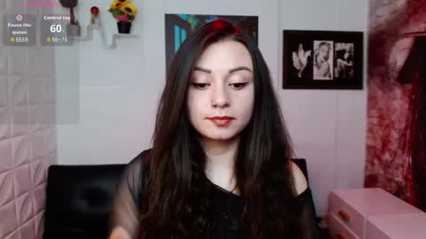 Snapshot of eva_rosell chatting on 03.13.26 Eva online show from 03.13.26