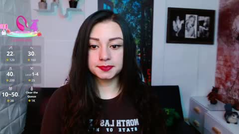 Snapshot of eva_rosell chatting on 04.23.26 Eva online show from 04.23.26