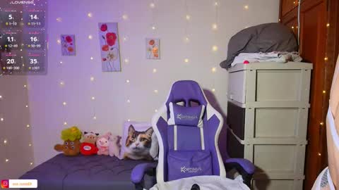 Eva  online show from 01.11.26