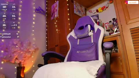 Snapshot of eva_rosse69 chatting on 04.25.26 Eva online show from 04.25.26