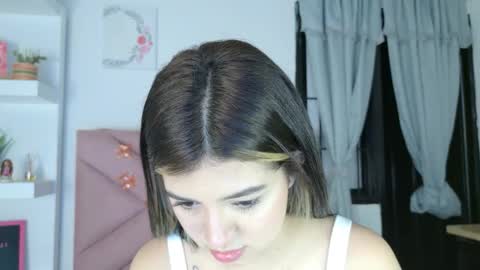 Snapshot of eva_sin18 chatting on 09.27.25 Eva Sin online show from 09.27.25