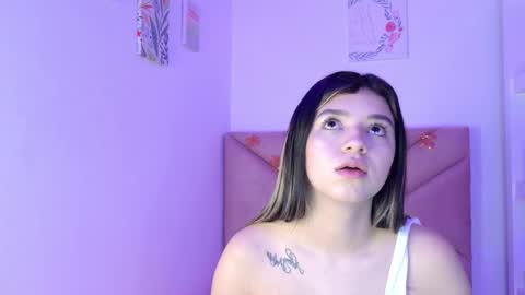 Snapshot of eva_sin18 chatting on 10.15.25 Eva Sin online show from 10.15.25