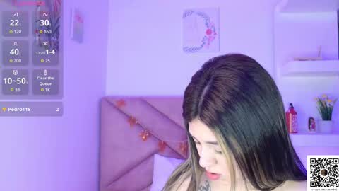 Snapshot of eva_sin18 chatting on 10.21.25 Eva Sin online show from 10.21.25