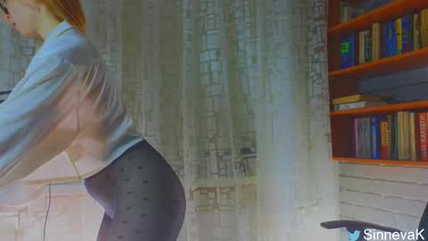Snapshot of eva_sinn chatting on 02.23.25 Hi there i am Eva and i wish create a nice community with you so join my Ticket Show for more pleasure online show from 02.23.25