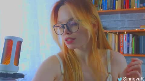 Snapshot of eva_sinn chatting on 03.11.25 Hi there i am Eva and i wish create a nice community with you so join my Ticket Show for more pleasure online show from 03.11.25