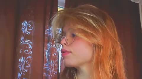 Snapshot of eva_sinn chatting on 06.23.26 Hi there i am Eva and i wish create a nice community with you so join my Ticket Show for more pleasure online show from 06.23.26