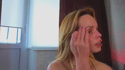 Snapshot of eva_sinn chatting on 07.31.26 Hi there i am Eva and i wish create a nice community with you so join my Ticket Show for more pleasure online show from 07.31.26