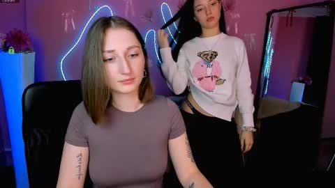 Snapshot of eva_smiith_ chatting on 04.24.26 Eva online show from 04.24.26