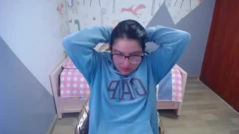 Snapshot of eva_smit_t chatting on 01.08.26 eva_smit_t online show from 01.08.26