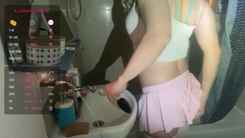 Snapshot of eva_stari chatting on 11.30.25 eva_stari online show from 11.30.25