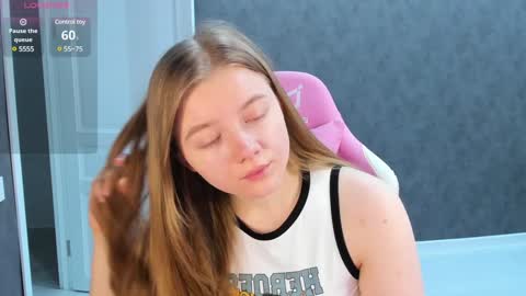 Snapshot of eva_tomiok chatting on 01.26.25 Eva online show from 01.26.25