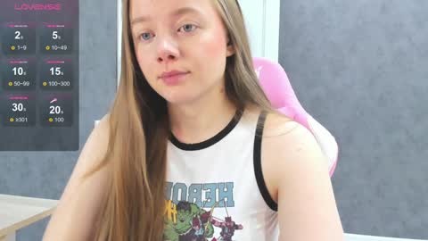 Snapshot of eva_tomiok chatting on 02.08.25 Eva online show from 02.08.25