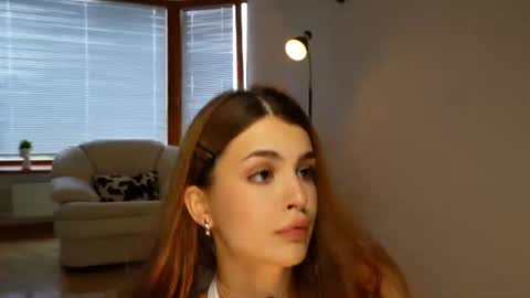 Hello my name is Eva its my first day here online show from 06.24.26