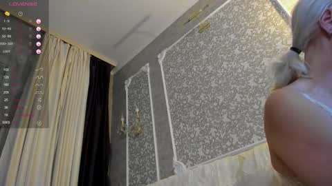 Snapshot of evaa1980 chatting on 01.09.26 Eva online show from 01.09.26