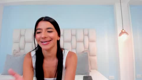 Snapshot of evaa__rose_ chatting on 04.09.26 Eva online show from 04.09.26